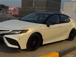 تۆیۆتا کامری